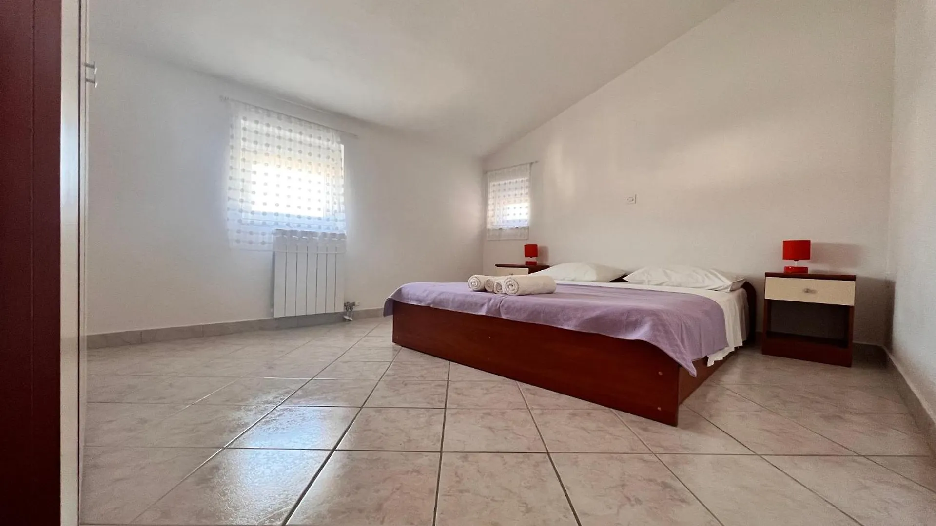 شقة Apartmani Dorana فرسي